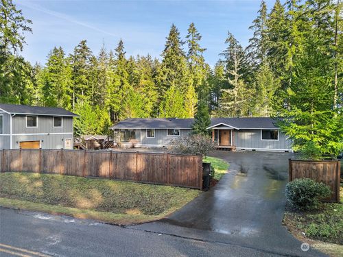 890 E Mason Lake Drive E, Grapeview, WA, 98546 | Card Image