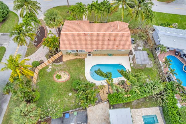 1800 Coral Gardens Dr, House other with 3 bedrooms, 2 bathrooms and null parking in Wilton Manors FL | Image 42