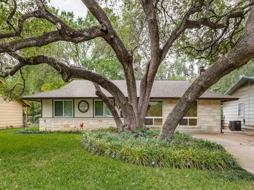 817 Glen Oak Dr, Austin, TX, 78745-2134 | Card Image