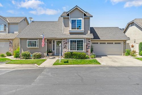 2821 Field Stone St, Modesto, CA, 95355-9195 | Card Image