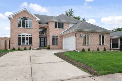 7308 N Karlov Avenue, House other with 4 bedrooms, 4 bathrooms and 2 parking in Lincolnwood IL | Image 1