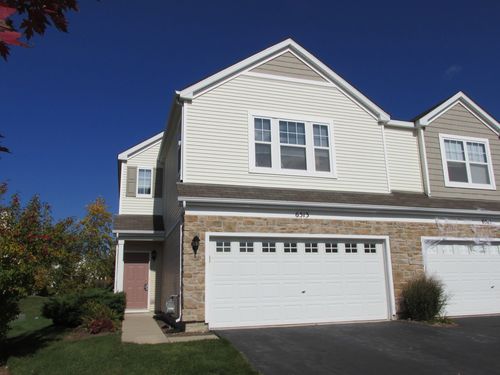 6513-6513 Marble Ln, Carpentersville, IL, 60110-2494 | Card Image