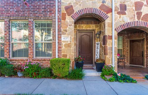 4237 Riverview Dr. Drive, Carrollton, TX, 75010 | Card Image