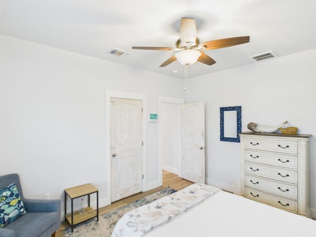 2403 S Bronte St, House other with 3 bedrooms, 2 bathrooms and 3 parking in Rockport TX | Image 30