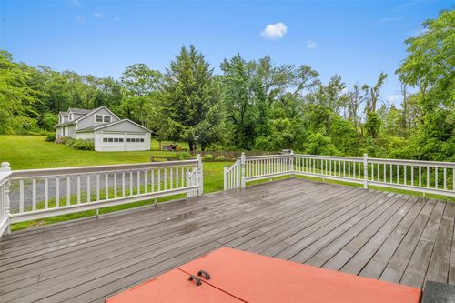 344-342 Van Wagner Rd, Poughkeepsie, NY, 12603-1044 | Card Image