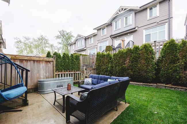 58 - 11252 Cottonwood Drive, Townhouse with 3 bedrooms, 2 bathrooms and 2 parking in Maple Ridge BC | Image 35