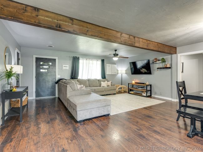 105 Circle Dr, House other with 3 bedrooms, 2 bathrooms and null parking in Davis OK | Image 5