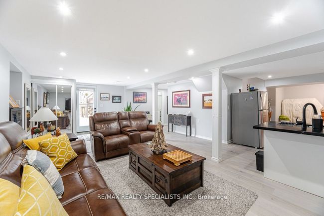72 Farrow Cres, House other with 5 bedrooms, 4 bathrooms and 2 parking in Ajax ON | Image 42