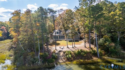 12403 Elizabeth Curtis Ln, Gloucester, VA, 23061-2668 | Card Image