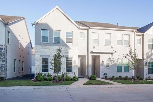 9923 Schramm St, Irving, TX, 75063-0082 | Card Image