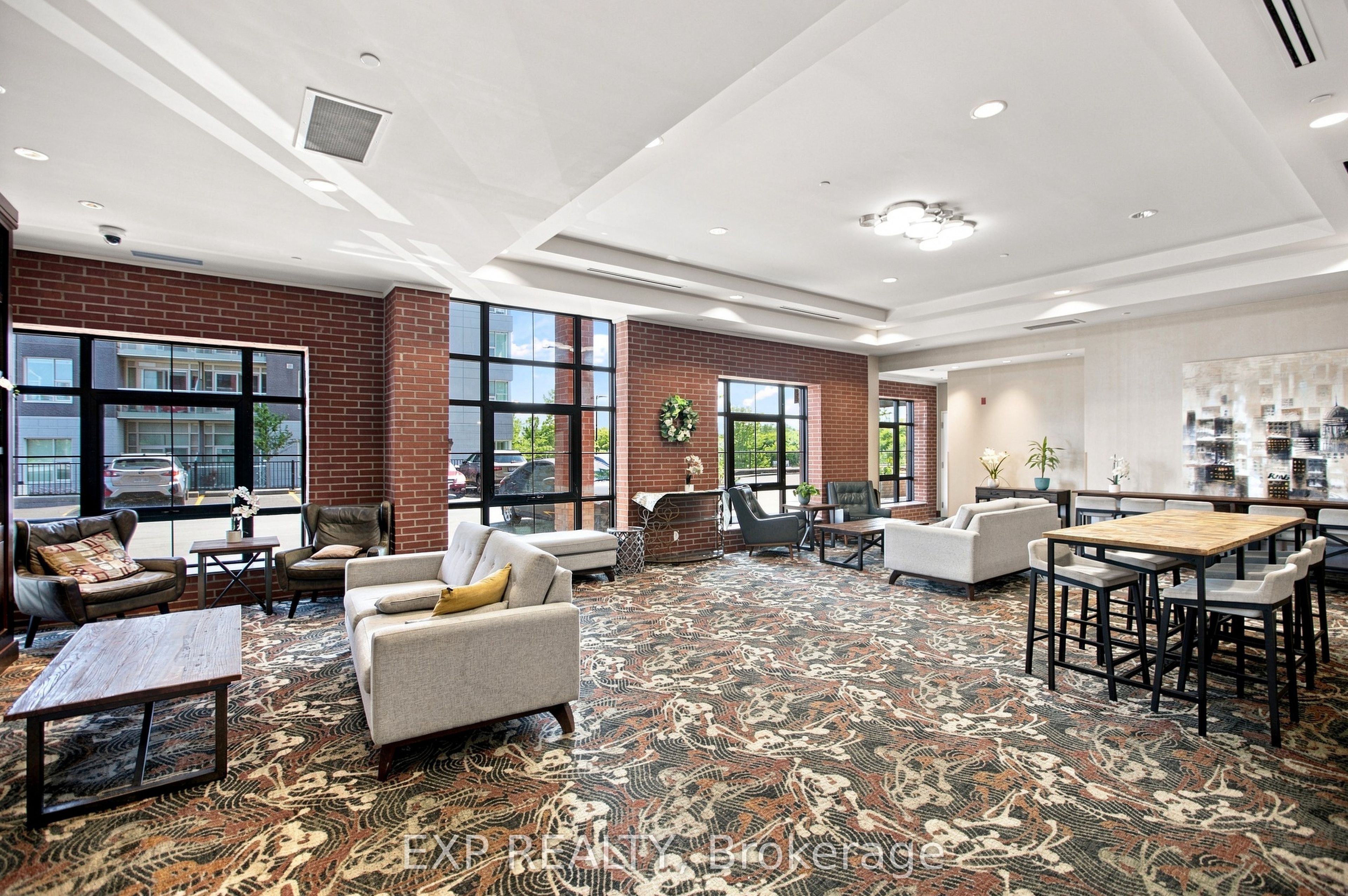 Residential in Billings Bridge - Riverside Park and Area 3