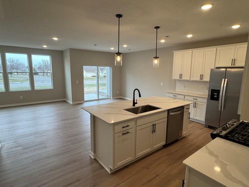 21926 Harvest Ave, Rogers, MN, 55374-6019 | Card Image