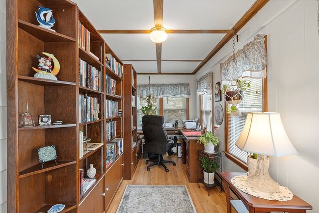 8 Manning Rd, House other with 3 bedrooms, 2 bathrooms and 1 parking in Lynn MA | Image 10