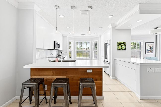 5086 Prairie Dunes Village Cir, House other with 3 bedrooms, 3 bathrooms and null parking in Lake Worth FL | Image 12