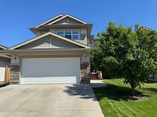 8709 Willow Drive, Grande Prairie, AB, T8X0L5 | Card Image