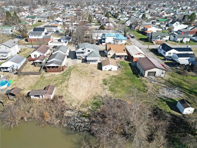 2207 W Virginia Ave, Home with 0 bedrooms, 0 bathrooms and null parking in Dunbar WV | Image 48