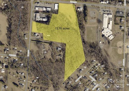 a-305 A 3rd St Sw, Hildebran, NC, 28637-8334 | Card Image