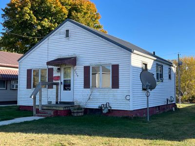 2119 Jefferson Street, House other with 1 bedrooms, 1 bathrooms and null parking in Logansport IN | Image 2