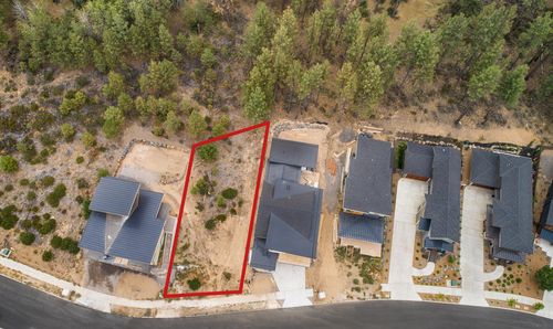61152 Sw Beverly Way, Bend, OR, 97702-5013 | Card Image