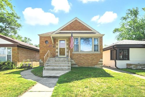 10105 California Ave, Chicago, IL, 60655-1637 | Card Image