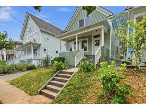 546 Ne Stanton St, Portland, OR, 97212-3115 | Card Image