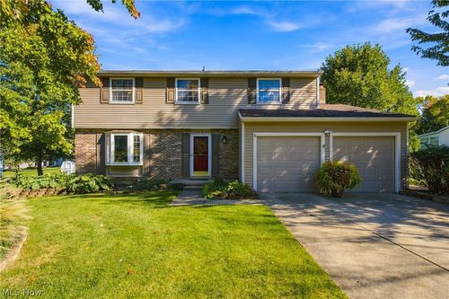1005 Deepwood Drive, Macedonia, OH, 44056 | Card Image