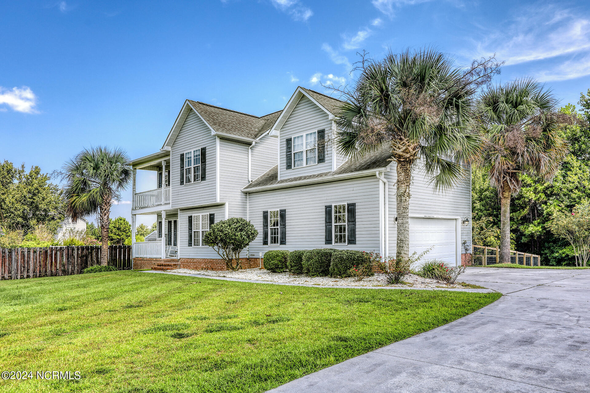 Ridge Ct, Jacksonville, NC 28540