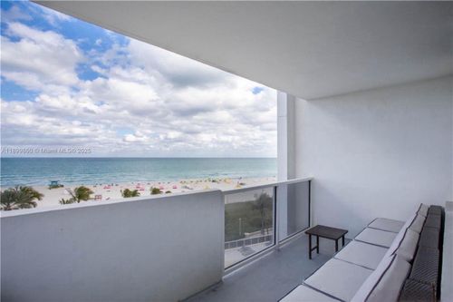 647-100 Lincoln Rd, Miami Beach, FL, 33139-2013 | Card Image