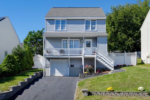 22 Byron St, Worcester, MA, 01605 | Card Image