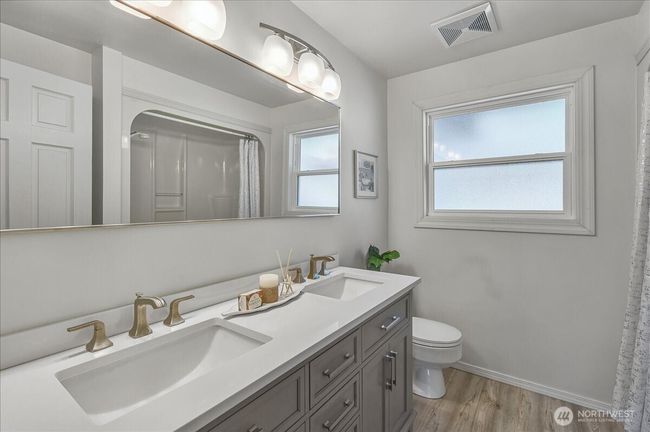16005 Ne 160 Th St, House other with 4 bedrooms, 3 bathrooms and 3 parking in Woodinville WA | Image 24