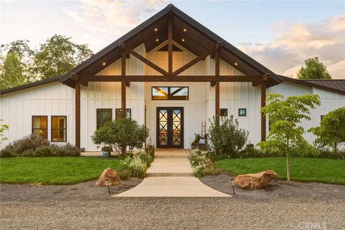 3016 Grape Way, Chico, CA, 95973-9620 | Card Image