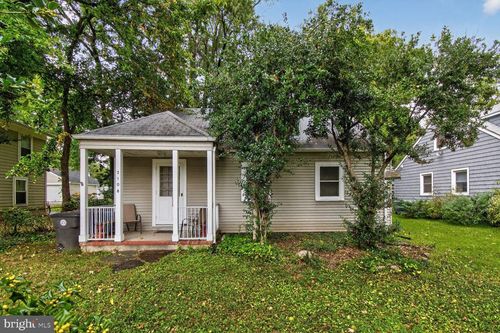 3108 Lancer Dr, HYATTSVILLE, MD, 20782-3723 | Card Image