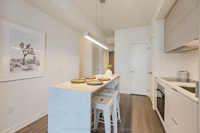 602 - 20 Richardson St, Condo with 2 bedrooms, 2 bathrooms and 1 parking in Toronto ON | Image 7