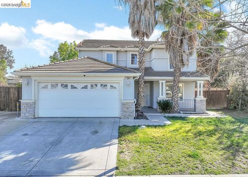 2004 2004 Hedge Way, Brentwood, CA, 94513 | Card Image