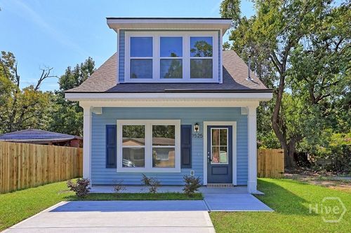 1525 New Castle St, Savannah, GA, 31415-1841 | Card Image