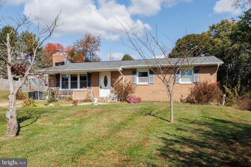 618 Lynn Way, SYKESVILLE, MD, 21784-8533 | Card Image