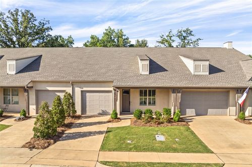 3024 Lakewood Ln, OPELIKA, AL, 36801-2225 | Card Image