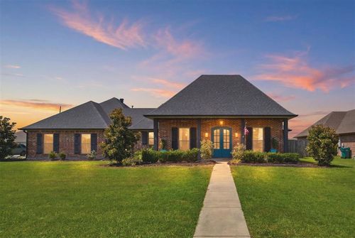 310 Tiffany Dawn Loop, Sulphur, LA, 70665-4001 | Card Image