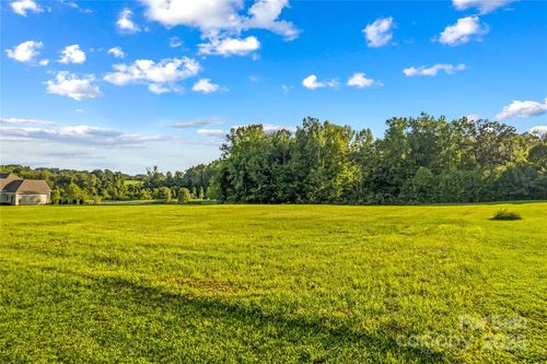 185 Bellingshire Dr, Mount Ulla, NC, 28125-7660 | Card Image