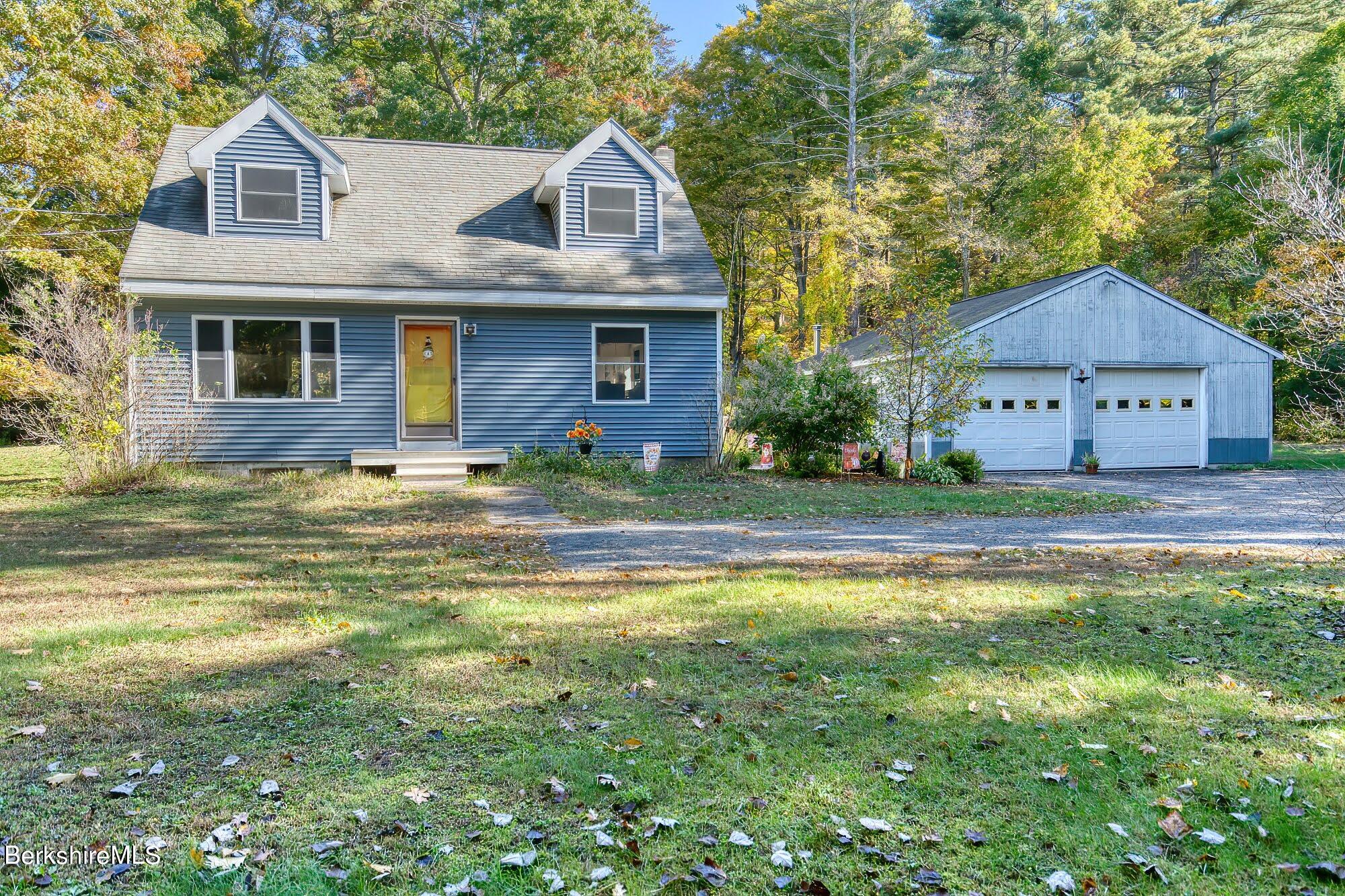 Clayton Rd, Ashley Falls, MA 01222