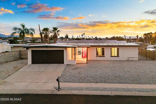 3012 S Hoffman Ln, Tucson, AZ, 85730-1411 | Card Image