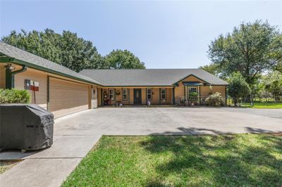 774 Lcr 743, House other with 3 bedrooms, 2 bathrooms and null parking in Thornton TX | Image 3