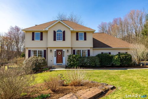 10 Eastfield Farms Dr, East Granby, CT, 06026-9593 | Card Image