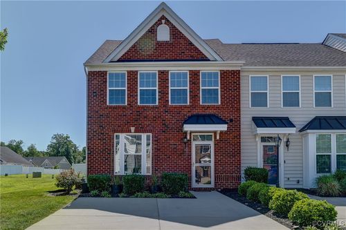 11525 Claimont Mill Dr, Chester, VA, 23831-1000 | Card Image