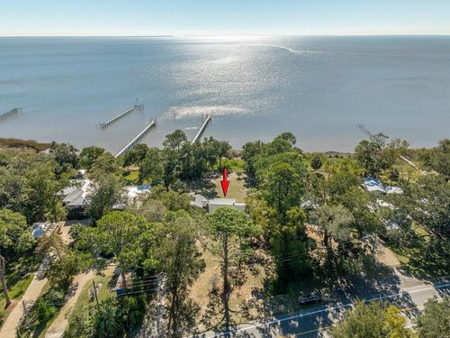 254 Hwy 98 W, Apalachicola, FL, 32320 | Card Image