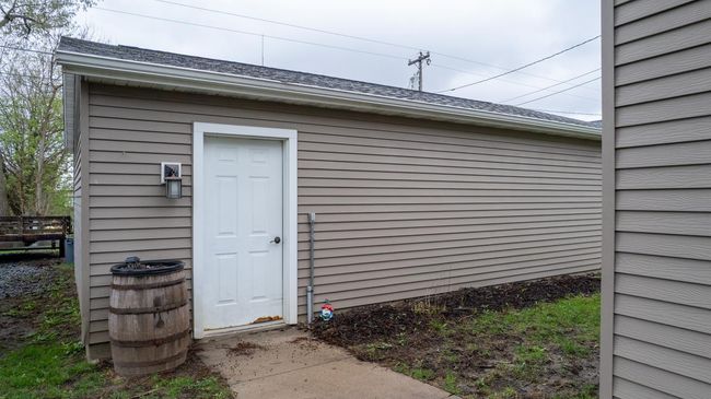 Detached Garage | Image 32
