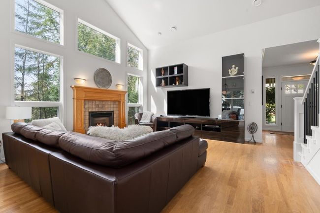 120 Strong Rd, House other with 7 bedrooms, 5 bathrooms and 15 parking in Anmore BC | Image 7