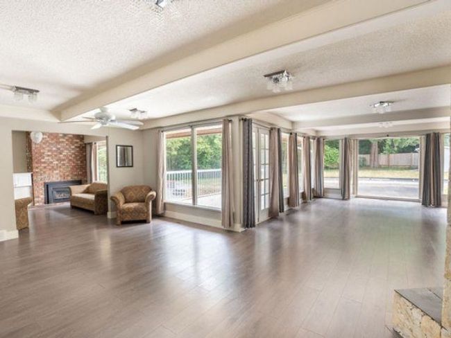 21764 124 Ave, House other with 3 bedrooms, 4 bathrooms and 8 parking in Maple Ridge BC | Image 6