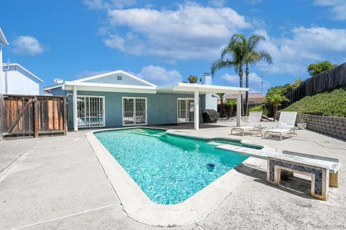 10421 Calico Cir, San Diego, CA, 92126-3111 | Card Image