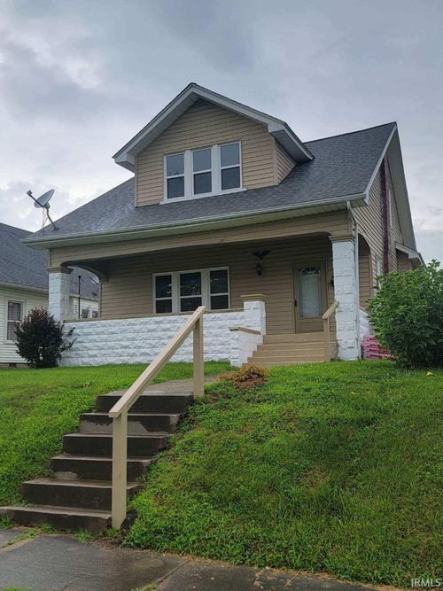 219 W Cherry St, Oakland City, IN, 47660-1209 | Card Image